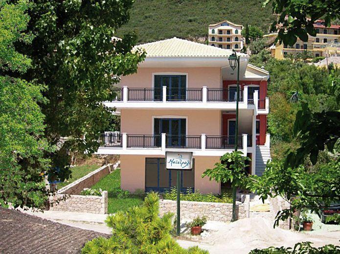 Maistrali Vasiliki  Luaran gambar